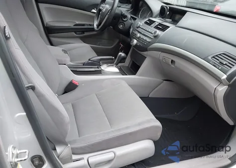 2012 Honda Accord 2.4 Lx z USA, uszkodzony, nr VIN 1HGCP2F38CA043295